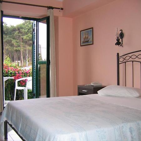 Tara Beach Hotel Skala  Esterno foto